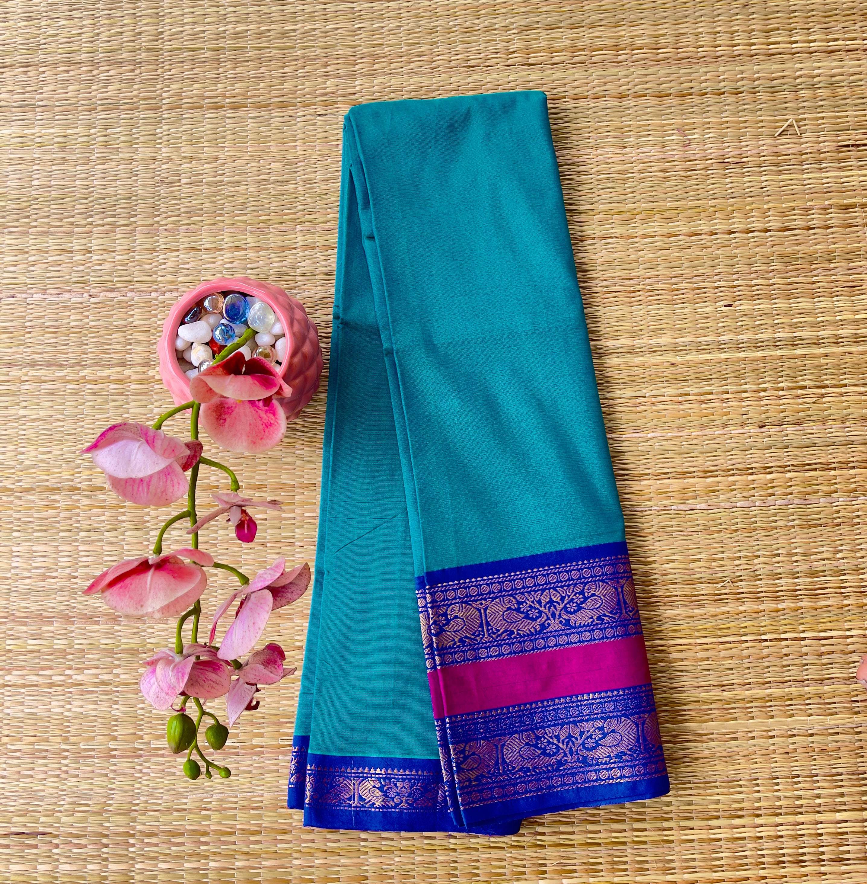 Rama Green Handloom Cotton Saree with Dual Tone Border